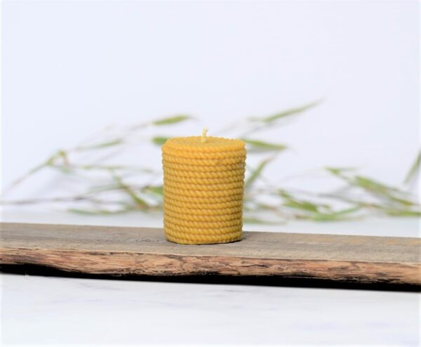Natural 100% Pure Beeswax Candle - Handmade in the UK